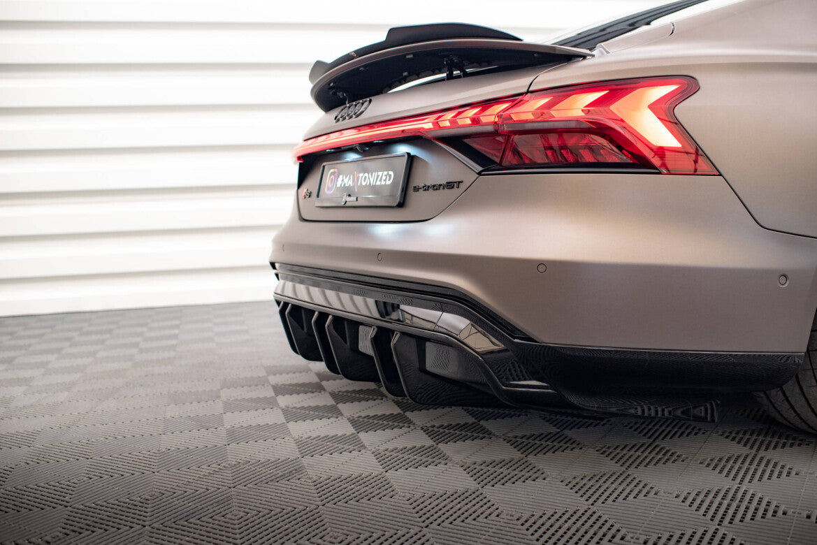 Heckansatz Diffusor passend für Audi e-Tron GT / RS GT Mk1 schwarz Hochglanz