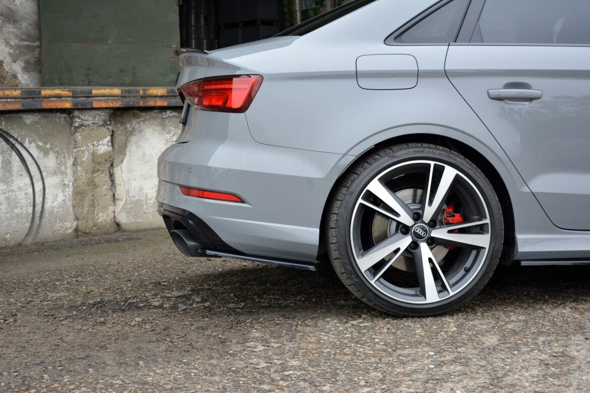 Heckansatz Diffusor passend für Audi RS3 8V FL Limousine schwarz Hochglanz
