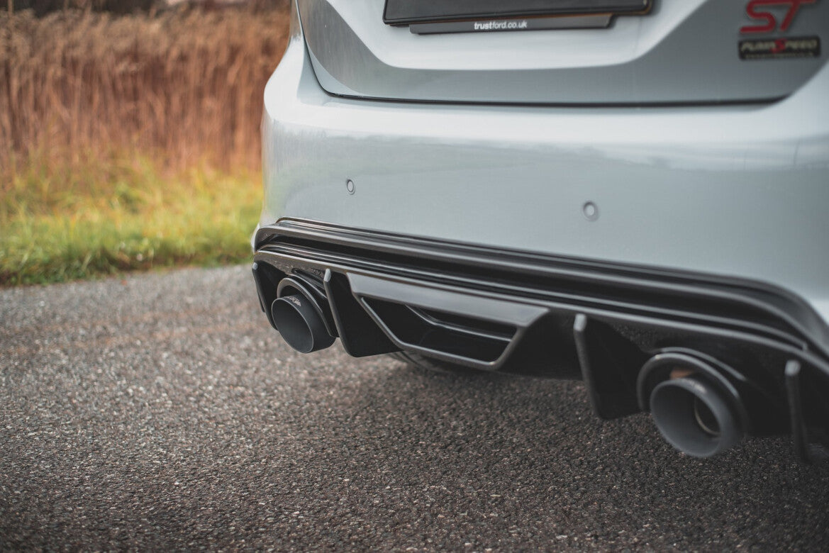 Heckansatz Diffusor passend für Ford Fiesta ST mk8 schwarz Hochglanz+Milltek Sport Endschalldämpfer schwarz + GPF System