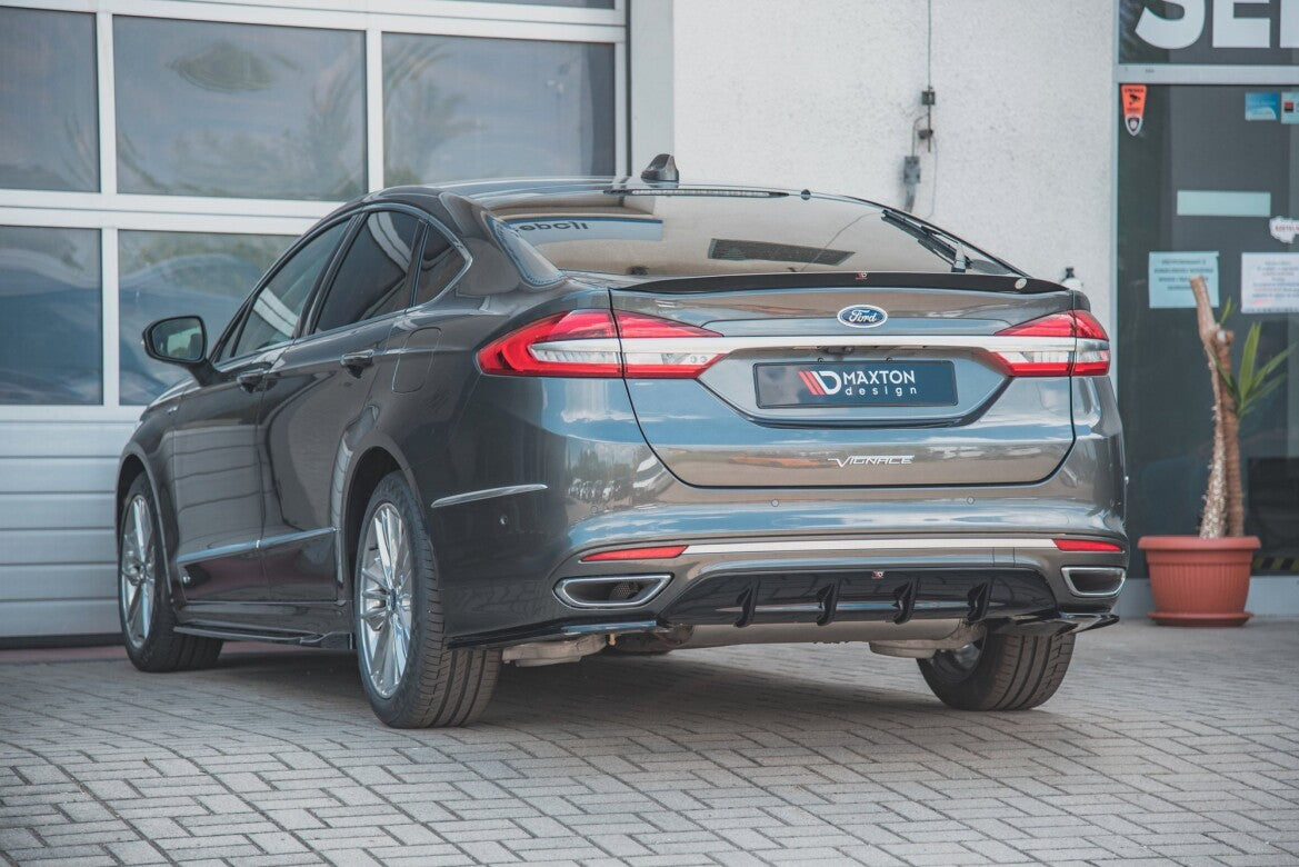 Heckansatz Diffusor passend für Ford Mondeo Vignale Mk5 FL schwarz Hochglanz