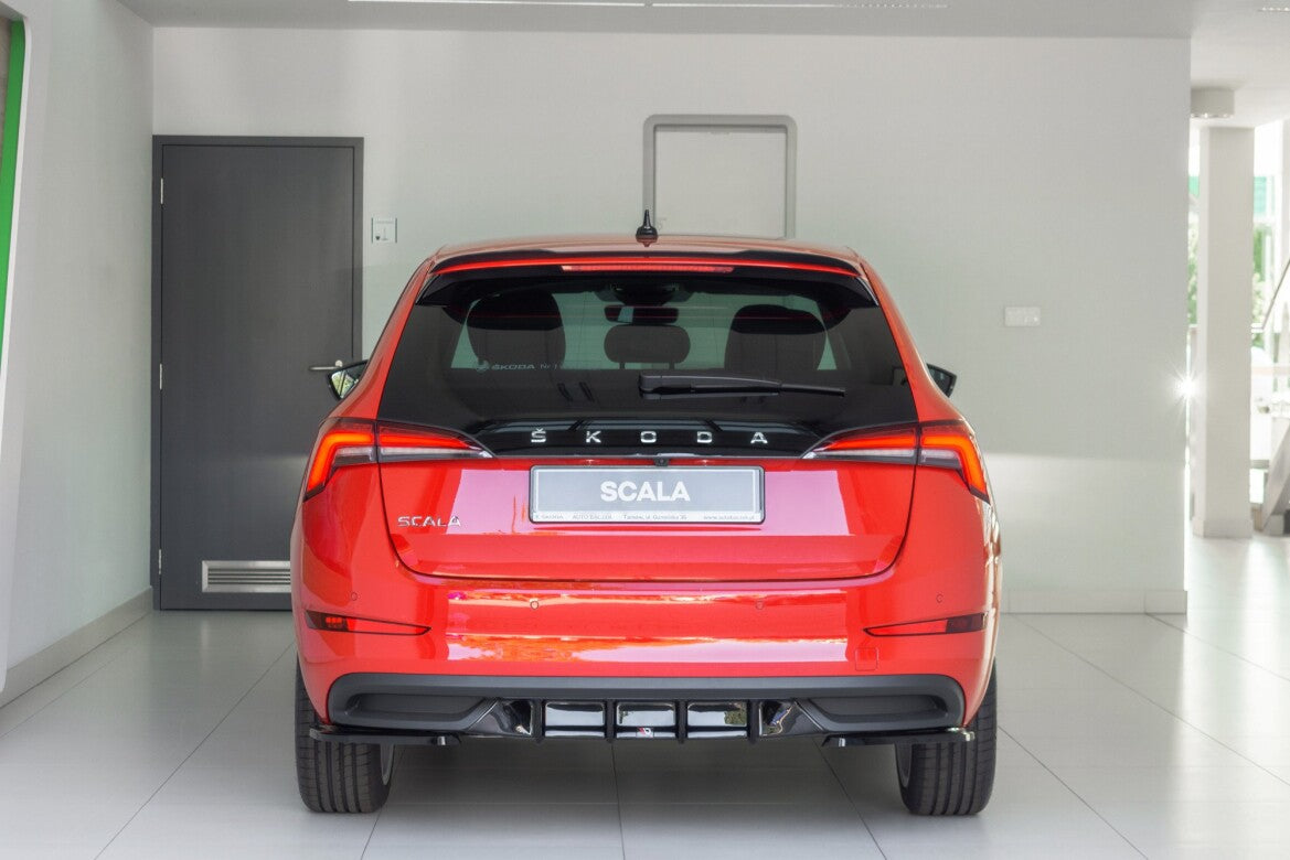 Heckansatz Diffusor passend für Skoda Scala schwarz Hochglanz