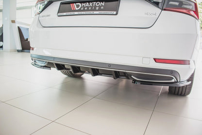 Heckansatz Diffusor passend für Skoda Superb Liftback / Combi Mk3 FL schwarz Hochglanz