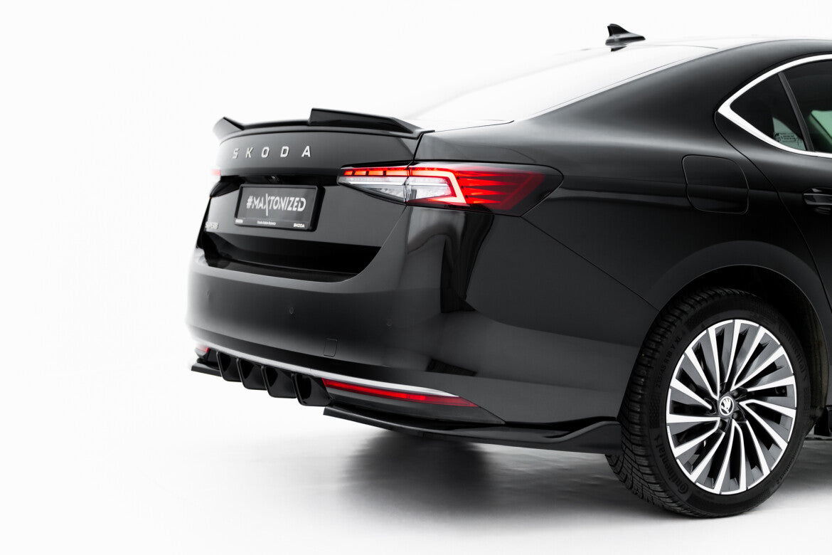 Heckansatz Diffusor passend für Skoda Superb Mk4 schwarz Hochglanz