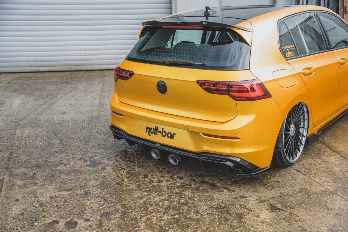 Heckansatz Diffusor (R32 LOOK) mit Endrohren passend für VW Golf Mk8 schwarz Hochglanz