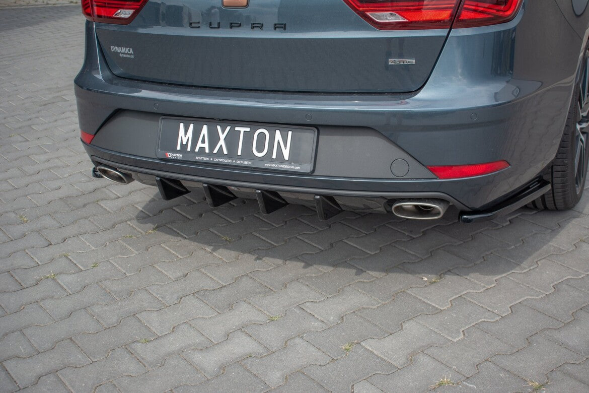 Heckansatz Diffusor V.1 passend für Seat Leon CUPRA Mk3 FL Sportstourer schwarz Hochglanz