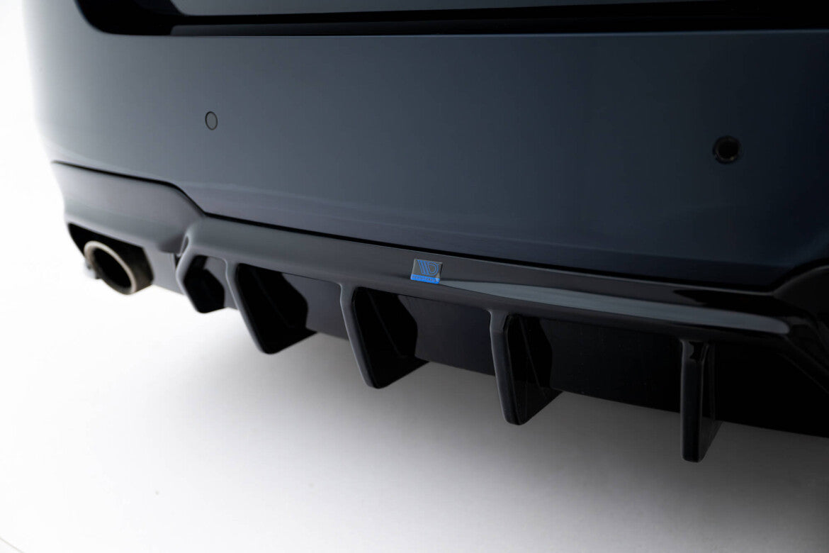 Heckansatz Diffusor V.2 passend für BMW 5er M-Paket F10 / F11 (Einzelauspuff li. re.) schwarz Hochglanz