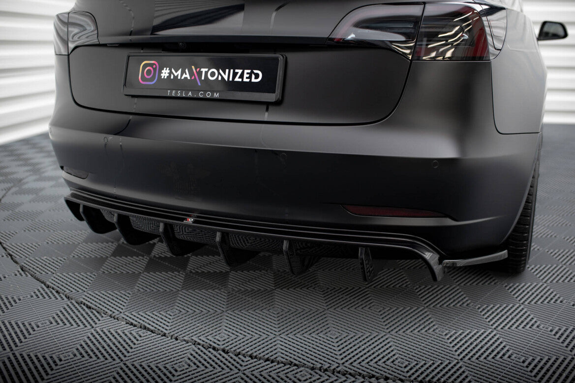 Heckansatz Diffusor V.2 passend für Tesla Model 3 schwarz Hochglanz