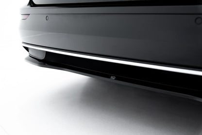 Heckansatz passend für VW Golf Variant Mk8 Facelift schwarz Hochglanz