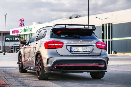 Heckspoiler Lippe passend für Mercedes GLA 45 AMG SUV (X156) vor FL Carbon Look