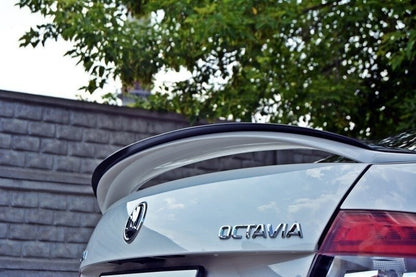 Heckspoiler Lippe passend für Skoda Octavia III RS vor FL/FL Carbon Look
