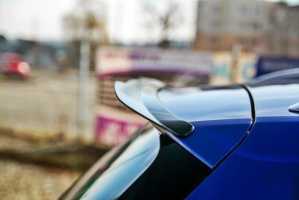 Heckspoiler Lippe passend für VW Golf Variant Mk7 schwarz Hochglanz