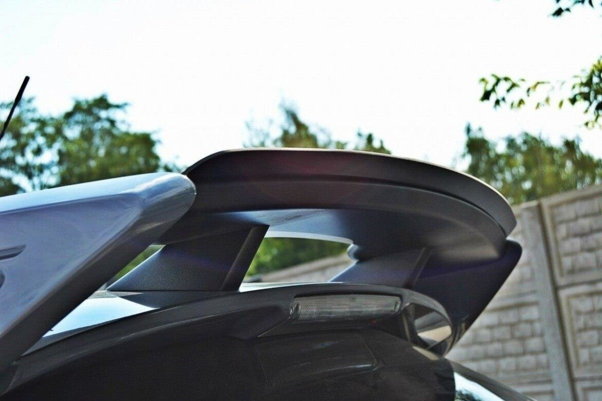 Heckspoiler Lippe V.1 passend für Ford Focus RS Mk3 schwarz Hochglanz