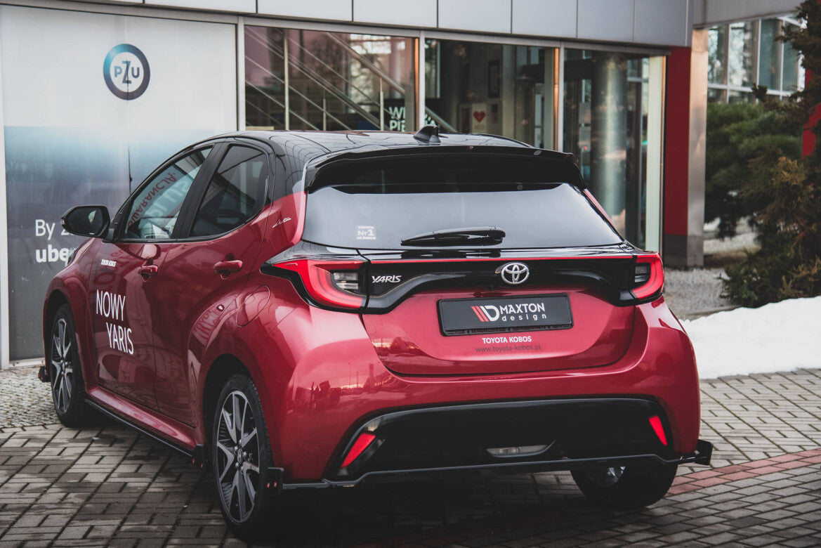 Heckspoiler Lippe V.1 passend für Toyota Yaris Mk4 schwarz Hochglanz
