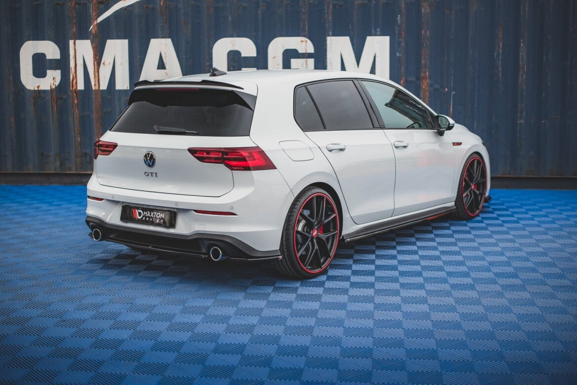 Heckspoiler Lippe V.1 passend für VW Golf GTI / GTE / GTD / R-Line / R Mk8 schwarz Hochglanz