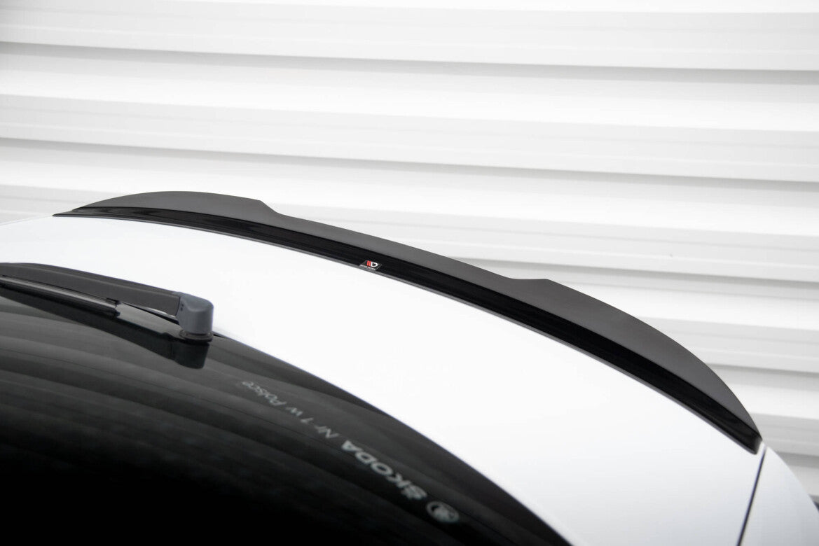 Heckspoiler Lippe V.2 passend für Skoda Superb Liftback Mk3 / Mk3 FL schwarz Hochglanz