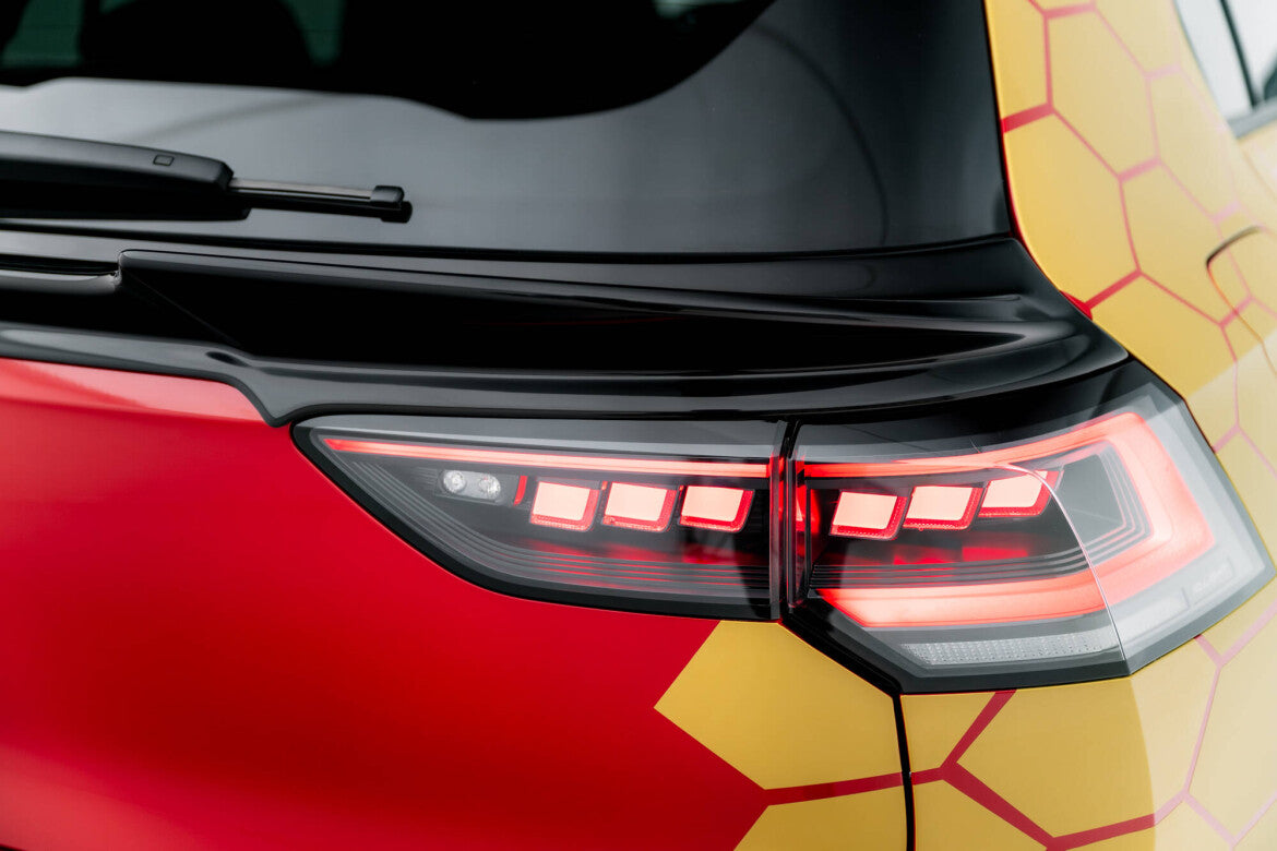 Heckspoiler unten 3D passend für VW Golf R Mk8 FL schwarz Hochglanz
