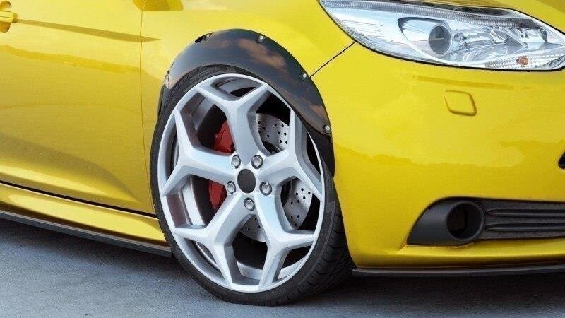 Kotflügelverlängerung Verbreiterung passend für Ford Focus ST Mk3 schwarz Hochglanz