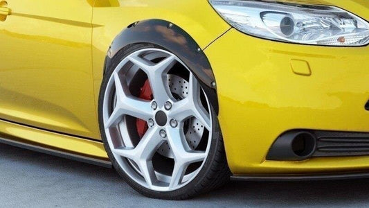Kotflügelverlängerung Verbreiterung passend für Ford Focus ST Mk3 schwarz Hochglanz