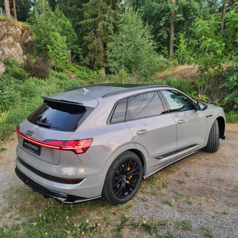 Seitenschweller Ansatz (Paar) passend für Audi e-Tron S-Line schwarz Hochglanz