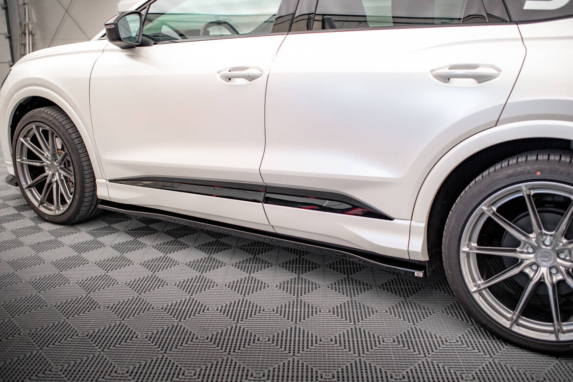 Seitenschweller Ansatz (Paar) passend für Audi Q4 e-tron Sportback S-line Mk1 schwarz Hochglanz