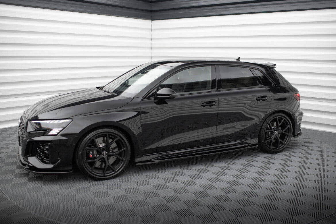 Seitenschweller Ansatz (Paar) passend für Audi RS3 Sportback 8Y schwarz Hochglanz