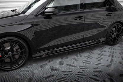 Seitenschweller Ansatz (Paar) passend für Audi RS3 Sportback 8Y schwarz Hochglanz