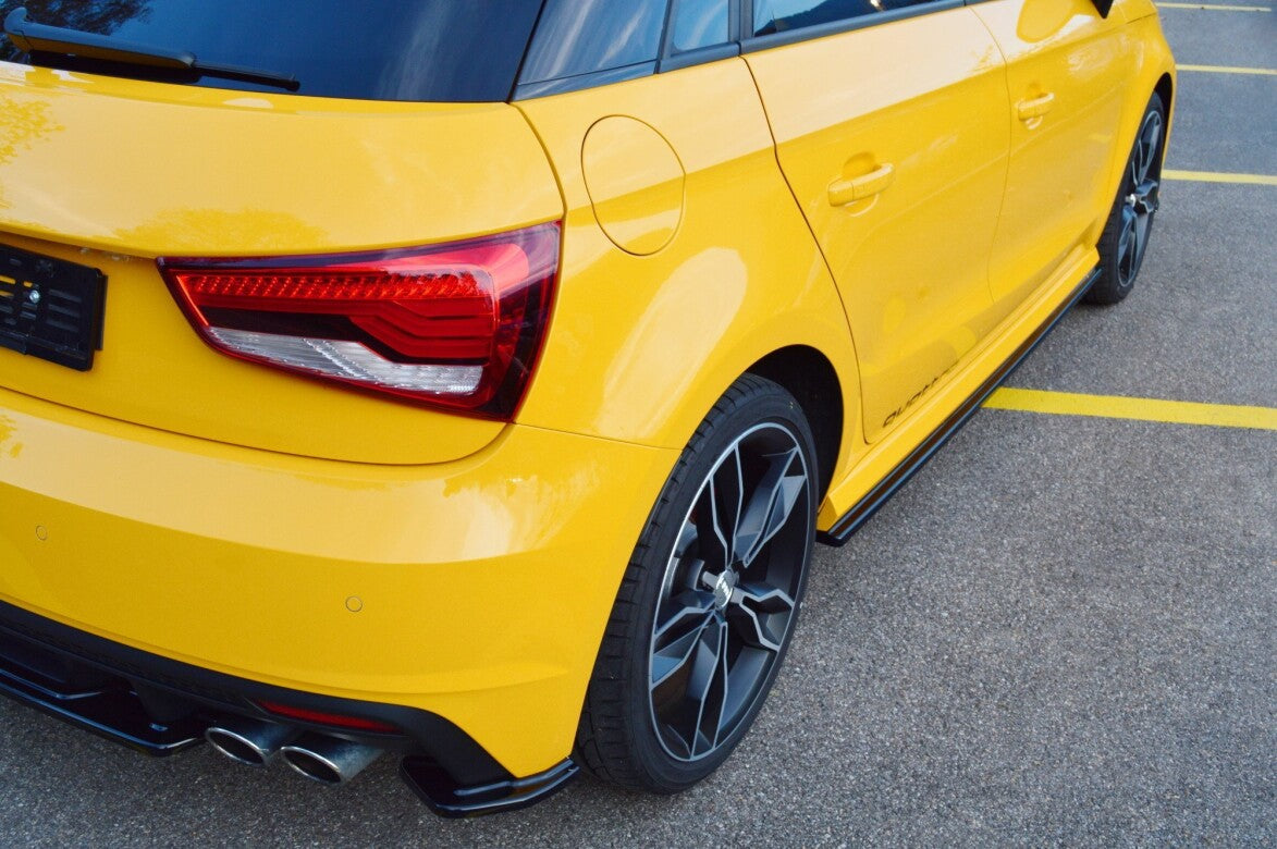 Seitenschweller Ansatz (Paar) passend für Audi S1 8X schwarz Hochglanz
