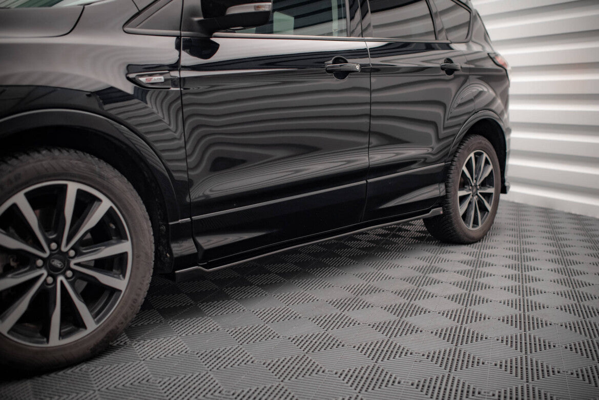 Seitenschweller Ansatz (Paar) passend für Ford Escape ST-Line Mk3 schwarz Hochglanz