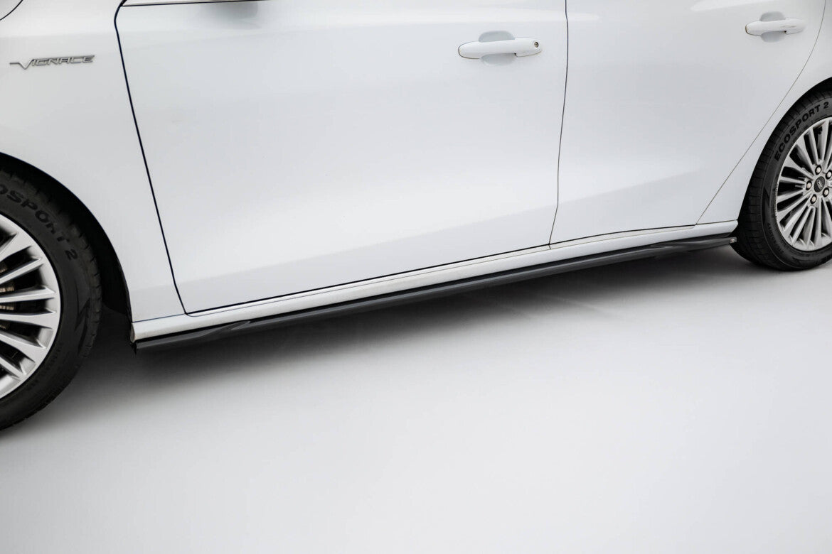 Seitenschweller Ansatz (Paar) passend für Ford Focus Vignale Mk4 schwarz Hochglanz
