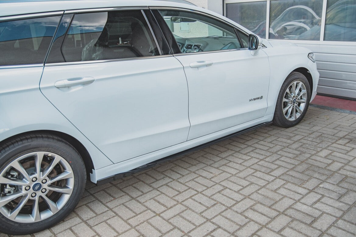 Seitenschweller Ansatz (Paar) passend für Ford Mondeo Mk5 FL/Preface schwarz Hochglanz