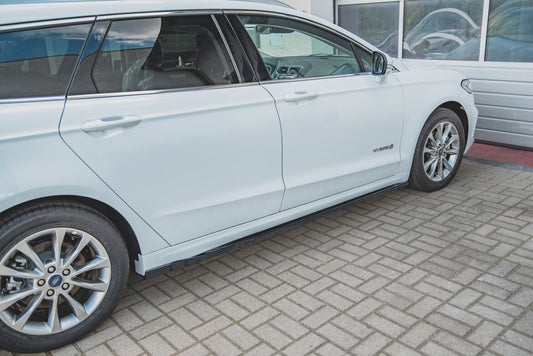 Seitenschweller Ansatz (Paar) passend für Ford Mondeo Mk5 FL/Preface schwarz Hochglanz