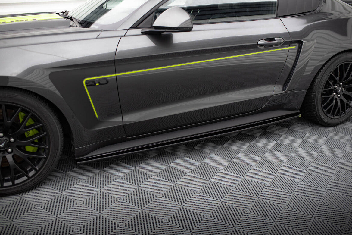 Seitenschweller Ansatz (Paar) passend für Ford Mustang GT Mk6 schwarz Hochglanz