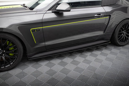 Seitenschweller Ansatz (Paar) passend für Ford Mustang GT Mk6 schwarz Hochglanz