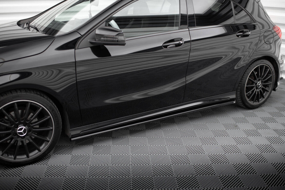 Seitenschweller Ansatz (Paar) passend für Mercedes A AMG-Line W176 Facelif schwarz Hochglanz