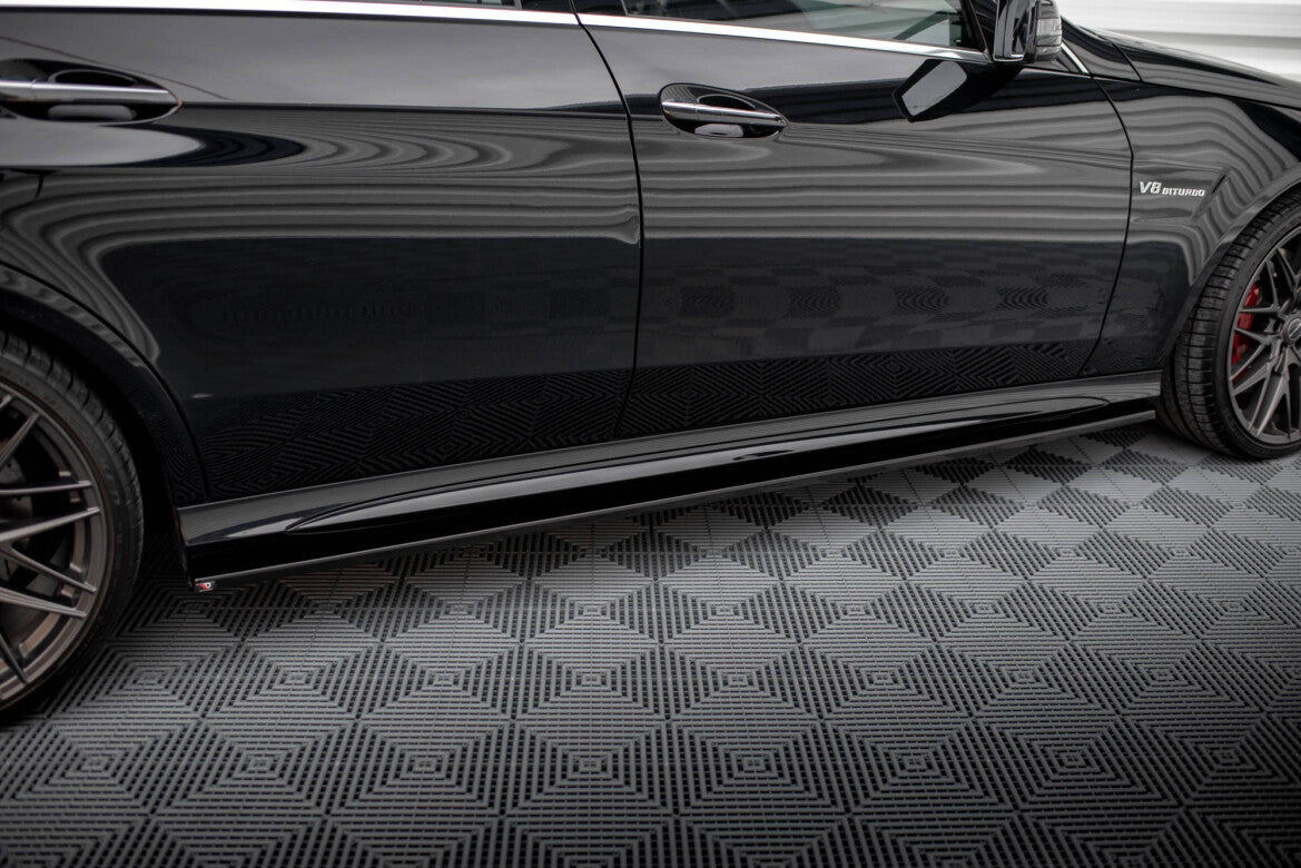Seitenschweller Ansatz (Paar) passend für Mercedes E63 AMG / AMG-Line Limousine W212 FL schwarz Hochglanz