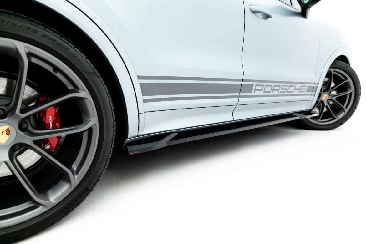 Seitenschweller Ansatz (Paar) passend für Porsche Cayenne GTS / Turbo Sport Pack / Turbo E-Hybrid GT Pack Coupe Mk3 Facelift schwarz Hochglanz