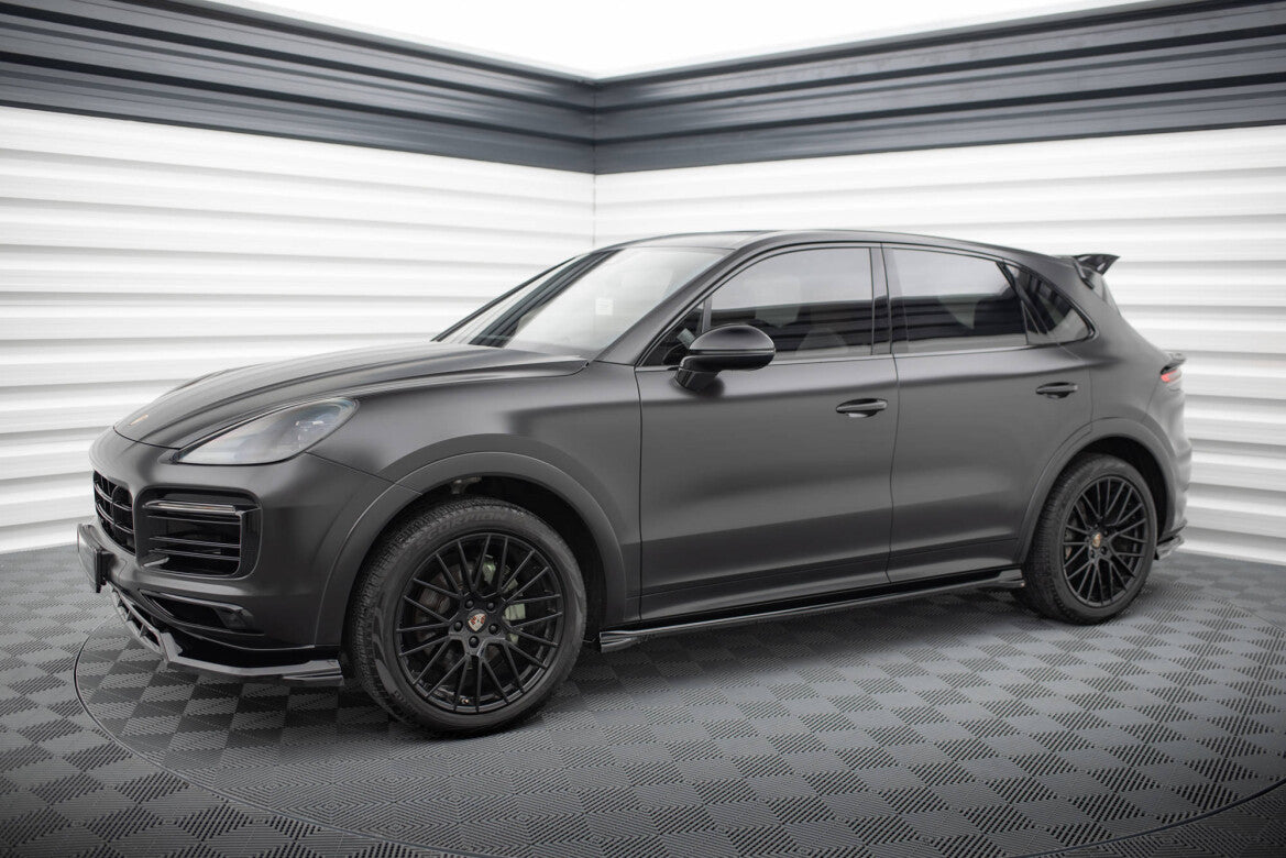 Seitenschweller Ansatz (Paar) passend für Porsche Cayenne Sport Design Mk3 / Standard Mk3 FL schwarz Hochglanz