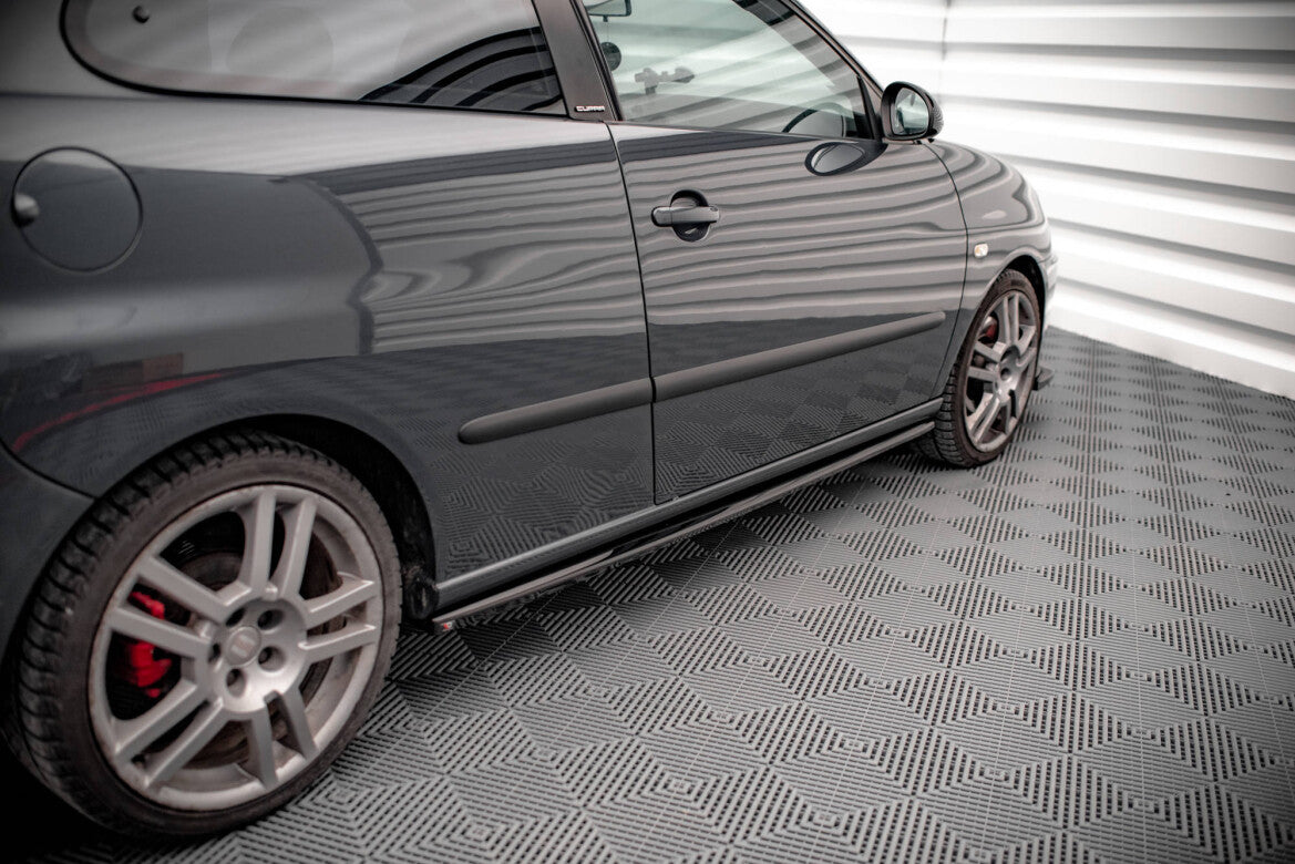 Seitenschweller Ansatz (Paar) passend für Seat Ibiza CUPRA Mk3 schwarz Hochglanz