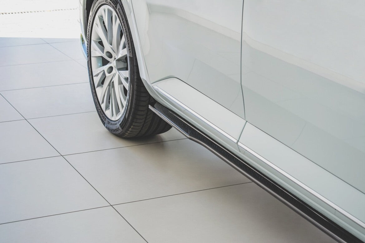 Seitenschweller Ansatz (Paar) passend für Skoda Superb Liftback / Combi Mk3 FL schwarz Hochglanz