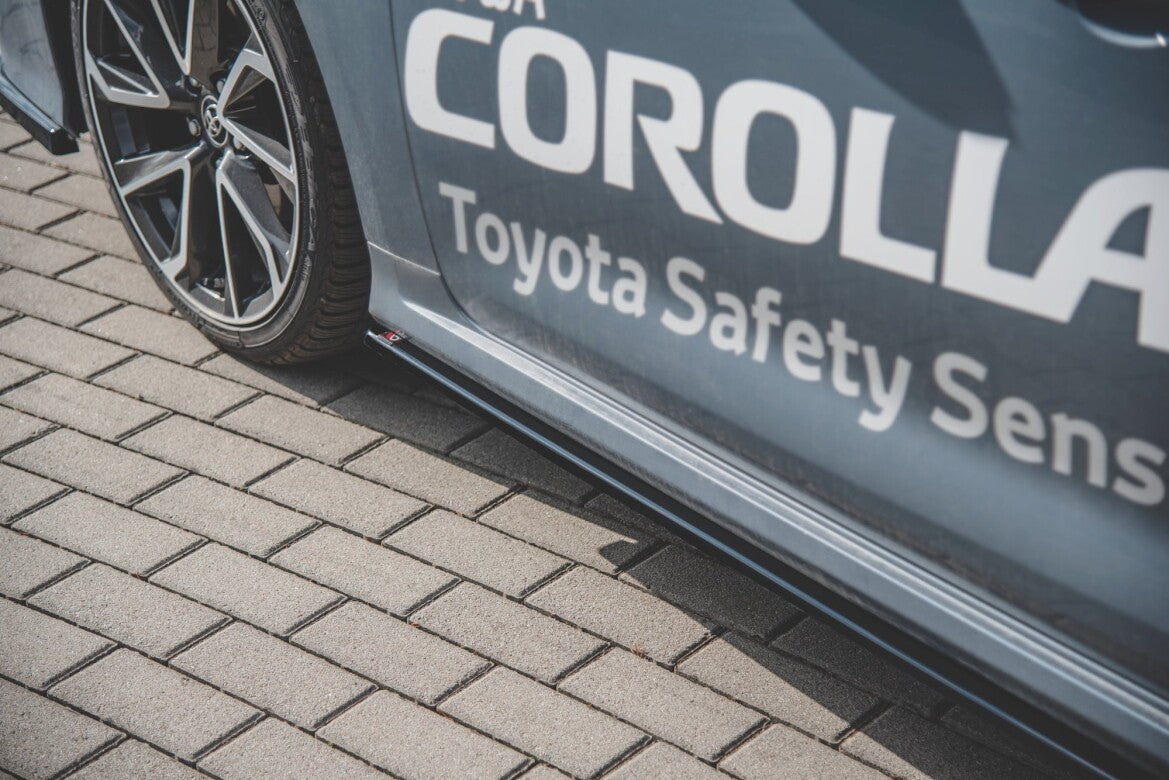 Seitenschweller Ansatz (Paar) passend für Toyota Corolla XII Limousine schwarz Hochglanz