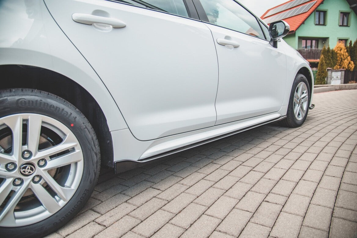 Seitenschweller Ansatz (Paar) passend für Toyota Corolla XII Touring Sports schwarz Hochglanz