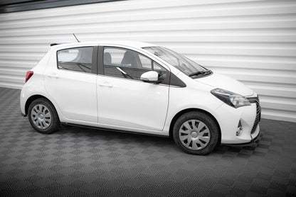 Seitenschweller Ansatz (Paar) passend für Toyota Yaris Mk3 FL schwarz Hochglanz