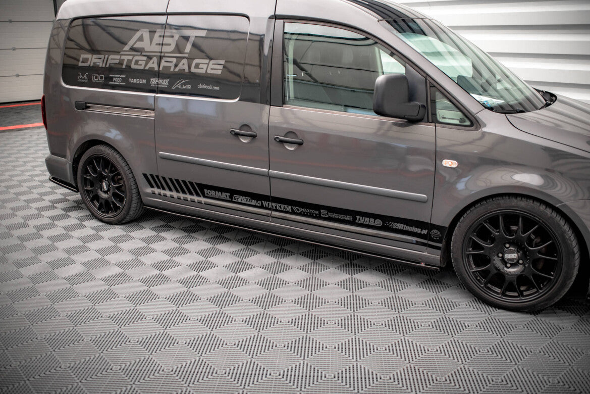 Seitenschweller Ansatz (Paar) passend für VW Caddy Long Mk3 FL schwarz Hochglanz