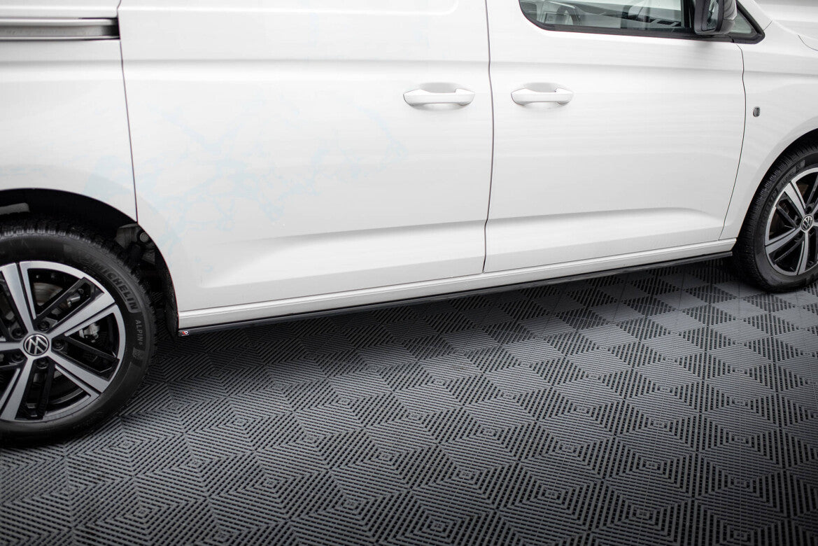Seitenschweller Ansatz (Paar) passend für VW Caddy Maxi Mk5 schwarz Hochglanz