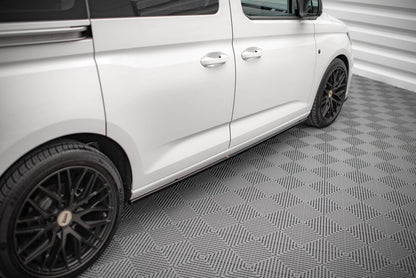 Seitenschweller Ansatz (Paar) passend für VW Caddy Mk5 / Ford Transit Connect Mk3 schwarz Hochglanz