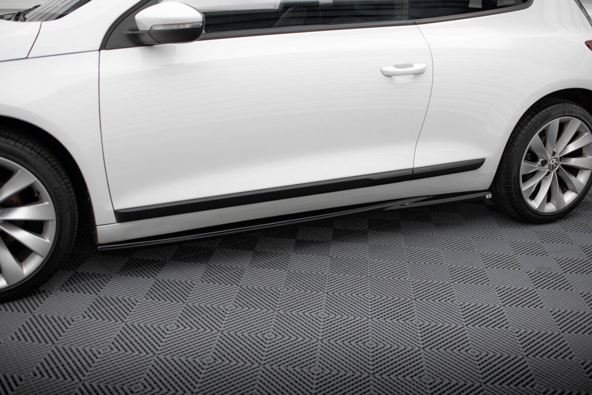 Seitenschweller Ansatz (Paar) passend für VW Scirocco Mk3 FL schwarz Hochglanz