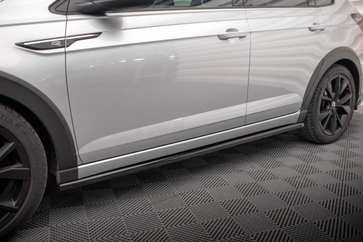 Seitenschweller Ansatz (Paar) passend für VW Taigo R-Line Mk1 schwarz Hochglanz