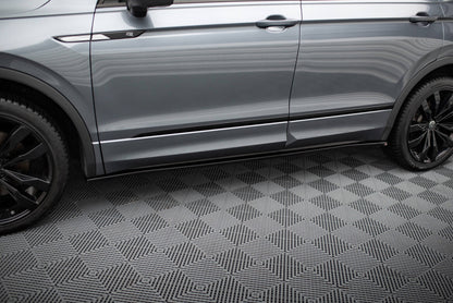 Seitenschweller Ansatz (Paar) passend für VW Tiguan Allspace Mk2 schwarz Hochglanz