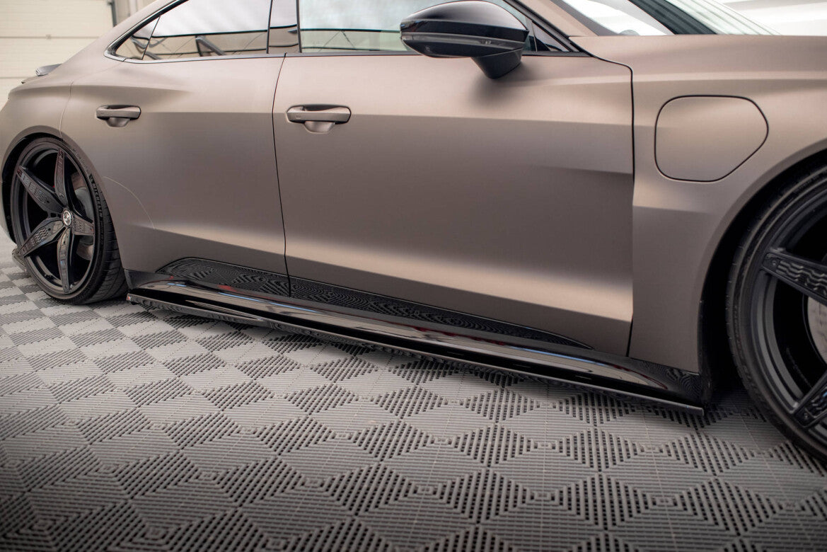 Seitenschweller Ansatz (Paar) V.1 passend für Audi e-Tron GT / RS GT Mk1 schwarz Hochglanz