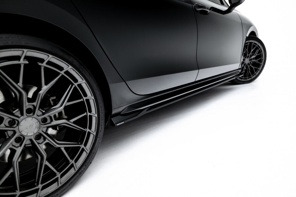 Seitenschweller Ansatz (Paar) V.1 passend für Skoda Superb Sportline Mk4 schwarz Hochglanz